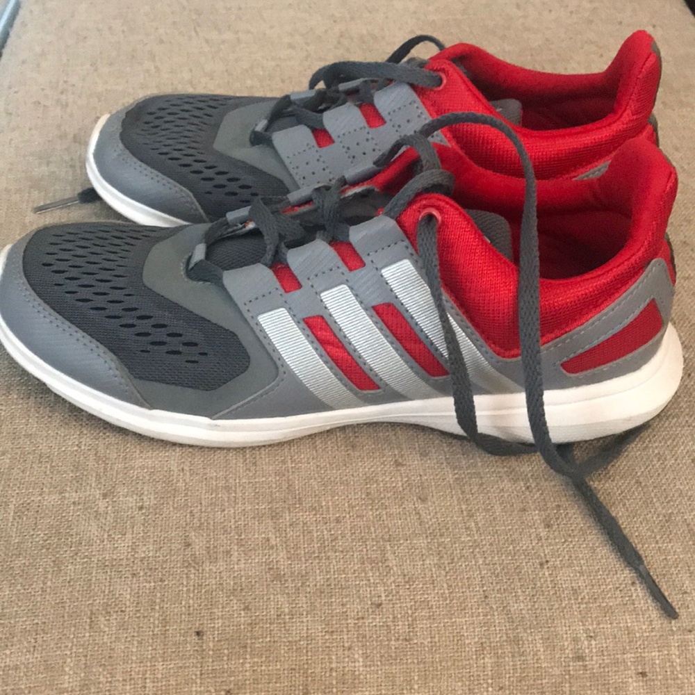 Adidas shoes - Picture 2 of 4